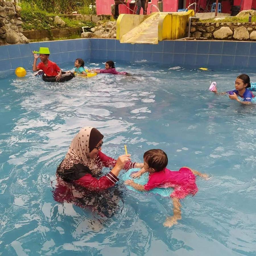 Lopoh Waterfront Budget Chalets Hulu Langat Exterior foto