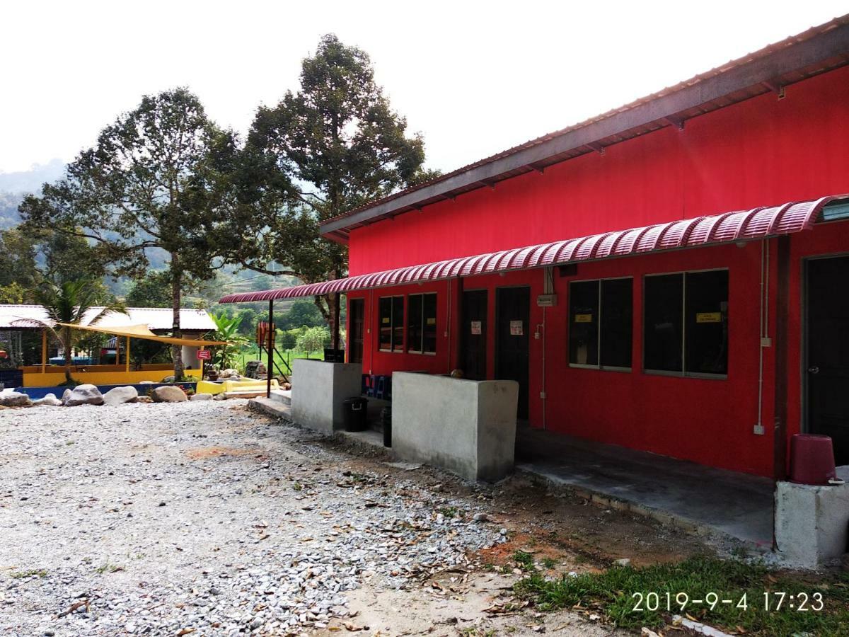Lopoh Waterfront Budget Chalets Hulu Langat Exterior foto