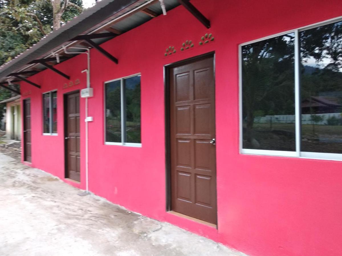 Lopoh Waterfront Budget Chalets Hulu Langat Exterior foto